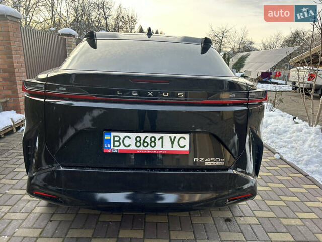 Серый Лексус RZ, объемом двигателя 0 л и пробегом 1 тыс. км за 43800 $, фото 14 на Automoto.ua