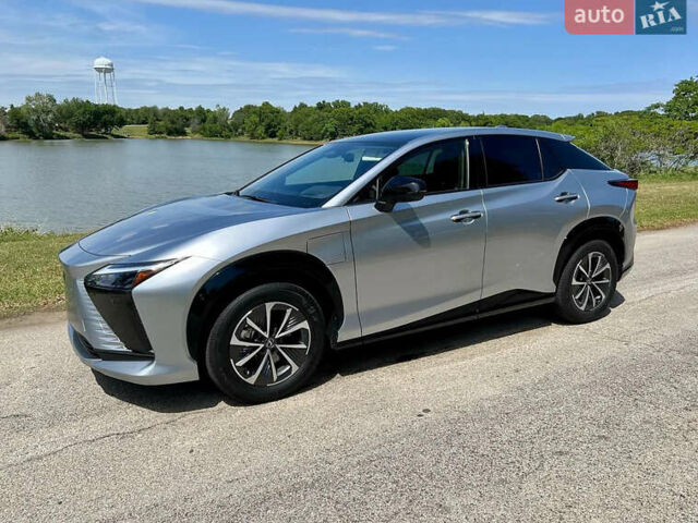 Синий Лексус RZ, объемом двигателя 0 л и пробегом 21 тыс. км за 36000 $, фото 1 на Automoto.ua