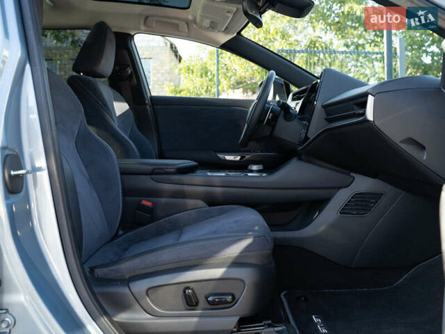 Синий Лексус RZ, объемом двигателя 0 л и пробегом 25 тыс. км за 48900 $, фото 38 на Automoto.ua