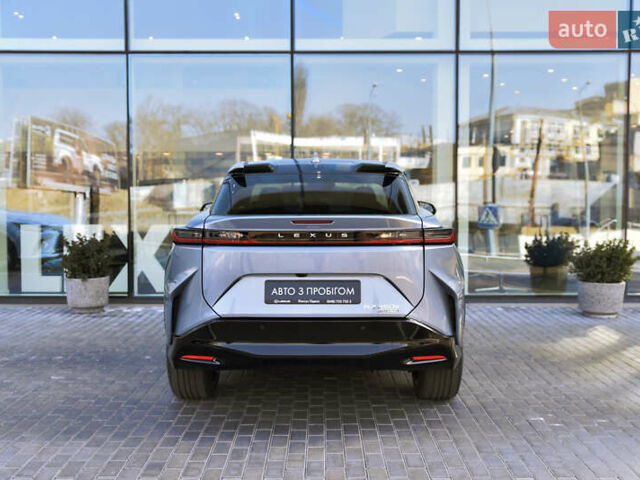Синій Лексус RZ, об'ємом двигуна 0 л та пробігом 10 тис. км за 58400 $, фото 3 на Automoto.ua