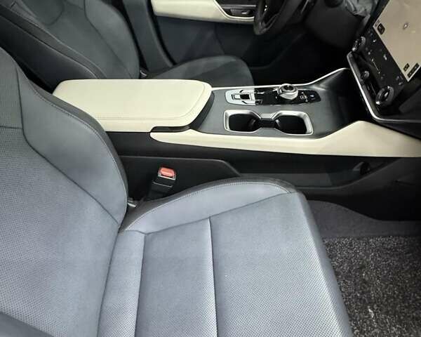 Синій Лексус RZ, об'ємом двигуна 0 л та пробігом 21 тис. км за 34900 $, фото 30 на Automoto.ua