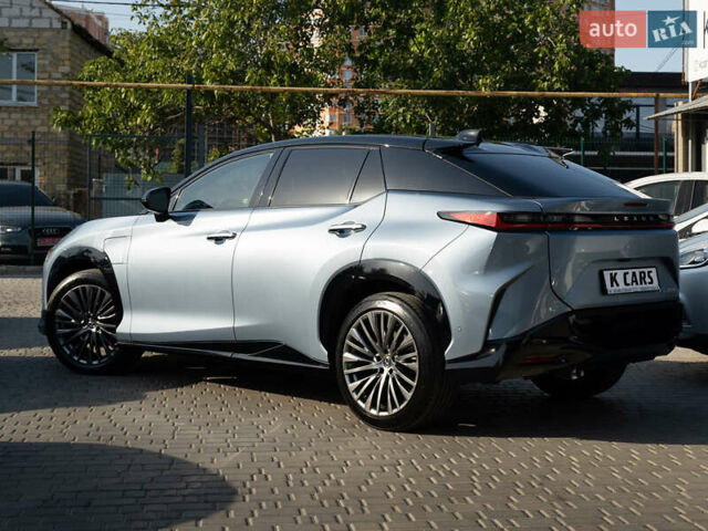 Синий Лексус RZ, объемом двигателя 0 л и пробегом 25 тыс. км за 48900 $, фото 4 на Automoto.ua