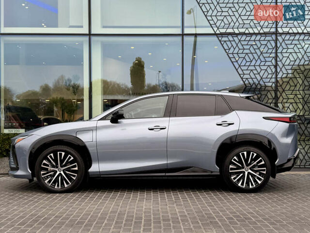 Синий Лексус RZ, объемом двигателя 0 л и пробегом 7 тыс. км за 61042 $, фото 1 на Automoto.ua