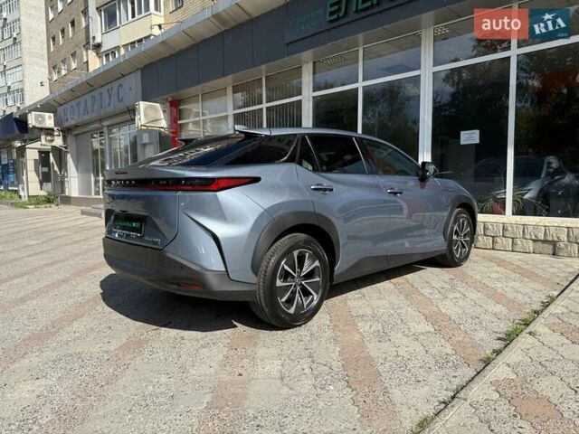 Синий Лексус RZ, объемом двигателя 0 л и пробегом 1 тыс. км за 46999 $, фото 15 на Automoto.ua