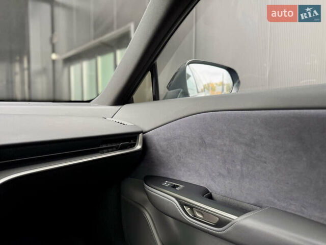 Синий Лексус RZ, объемом двигателя 0 л и пробегом 7 тыс. км за 61042 $, фото 23 на Automoto.ua