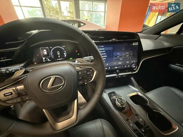 Синий Лексус RZ, объемом двигателя 0 л и пробегом 1 тыс. км за 46999 $, фото 19 на Automoto.ua