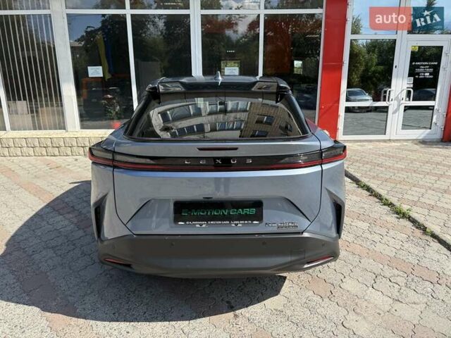 Синий Лексус RZ, объемом двигателя 0 л и пробегом 1 тыс. км за 46999 $, фото 13 на Automoto.ua