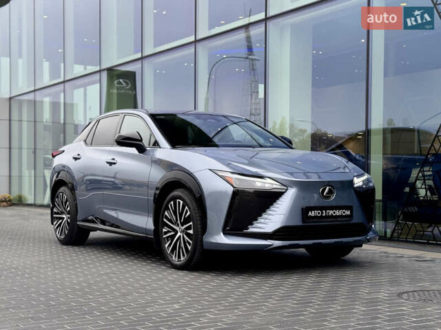 Синий Лексус RZ, объемом двигателя 0 л и пробегом 7 тыс. км за 61042 $, фото 6 на Automoto.ua