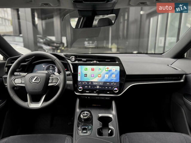 Синий Лексус RZ, объемом двигателя 0 л и пробегом 7 тыс. км за 61042 $, фото 10 на Automoto.ua