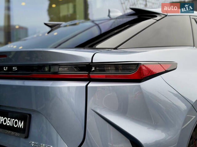 Синий Лексус RZ, объемом двигателя 0 л и пробегом 7 тыс. км за 61042 $, фото 31 на Automoto.ua