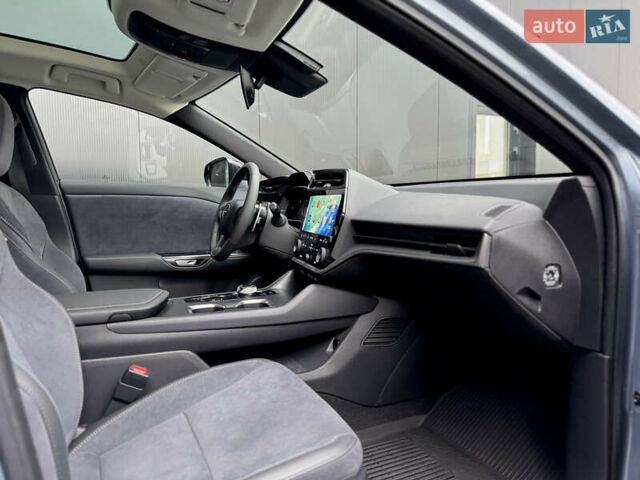 Синий Лексус RZ, объемом двигателя 0 л и пробегом 7 тыс. км за 61042 $, фото 13 на Automoto.ua