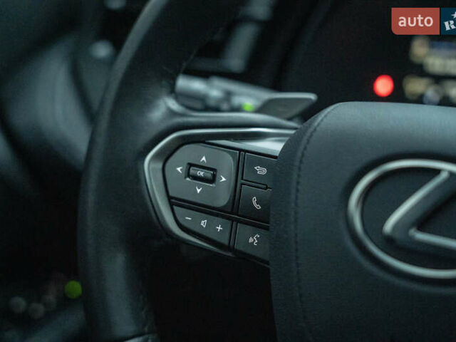 Білий Лексус TX, об'ємом двигуна 2.4 л та пробігом 24 тис. км за 95000 $, фото 27 на Automoto.ua