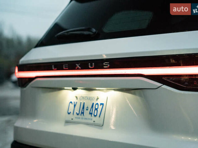 Білий Лексус TX, об'ємом двигуна 2.4 л та пробігом 24 тис. км за 95000 $, фото 7 на Automoto.ua