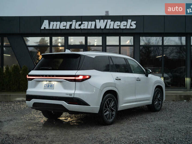 Білий Лексус TX, об'ємом двигуна 2.4 л та пробігом 24 тис. км за 95000 $, фото 4 на Automoto.ua