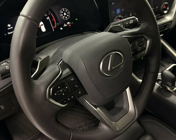 Лексус TX 2024 в Одессе на Automoto.ua Черный Лексус TX, объемом двигателя 2.39 л и пробегом 3 тыс. км за 98000 $, фото 17 на Automoto.ua