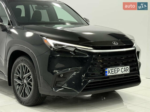 Лексус TX 2024 в Одессе на Automoto.ua Черный Лексус TX, объемом двигателя 2.39 л и пробегом 3 тыс. км за 98000 $, фото 5 на Automoto.ua