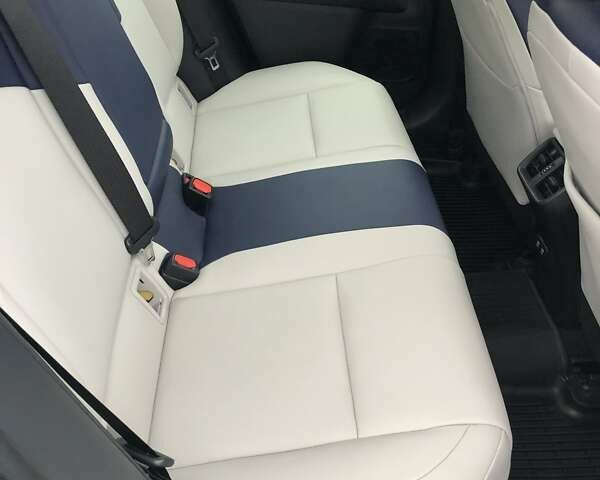 Белый Лексус UX, объемом двигателя 1.99 л и пробегом 79 тыс. км за 25500 $, фото 41 на Automoto.ua