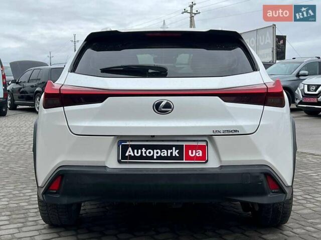 Белый Лексус UX, объемом двигателя 2 л и пробегом 86 тыс. км за 23390 $, фото 5 на Automoto.ua