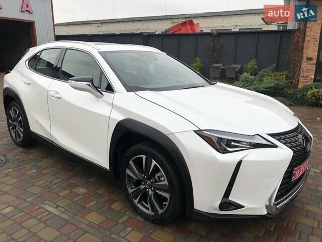 Белый Лексус UX, объемом двигателя 1.99 л и пробегом 79 тыс. км за 25500 $, фото 16 на Automoto.ua
