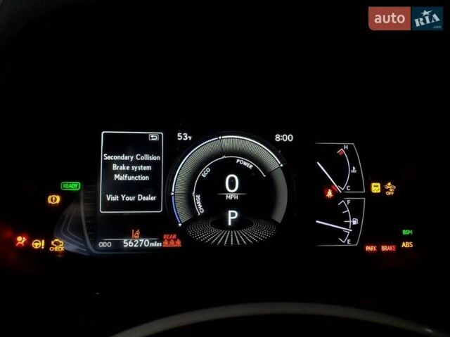 Білий Лексус UX, об'ємом двигуна 1.99 л та пробігом 90 тис. км за 8000 $, фото 8 на Automoto.ua