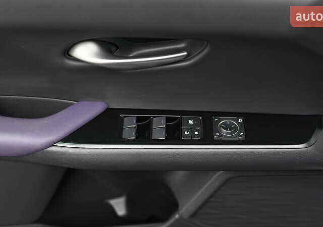 Білий Лексус UX, об'ємом двигуна 2 л та пробігом 60 тис. км за 35690 $, фото 15 на Automoto.ua