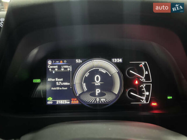 Білий Лексус UX, об'ємом двигуна 1.99 л та пробігом 22 тис. км за 29400 $, фото 27 на Automoto.ua