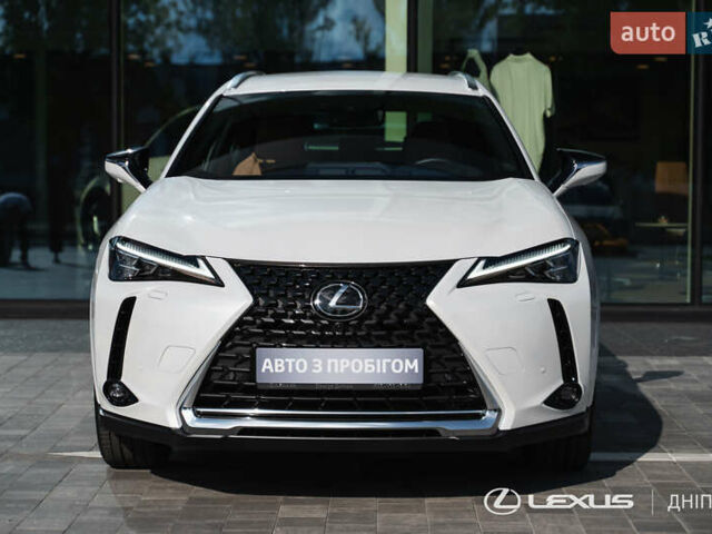 Білий Лексус UX, об'ємом двигуна 0 л та пробігом 3 тис. км за 40564 $, фото 3 на Automoto.ua