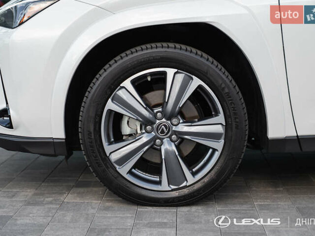 Білий Лексус UX, об'ємом двигуна 0 л та пробігом 3 тис. км за 40564 $, фото 10 на Automoto.ua
