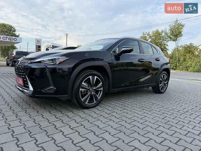 Черный Лексус UX, объемом двигателя 1.99 л и пробегом 97 тыс. км за 25990 $, фото 31 на Automoto.ua