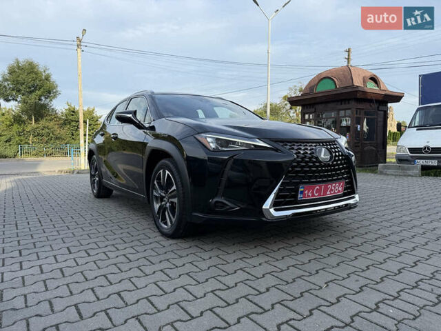 Черный Лексус UX, объемом двигателя 1.99 л и пробегом 97 тыс. км за 25990 $, фото 29 на Automoto.ua