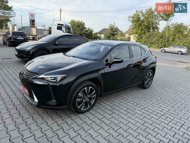 Черный Лексус UX, объемом двигателя 1.99 л и пробегом 97 тыс. км за 25990 $, фото 26 на Automoto.ua