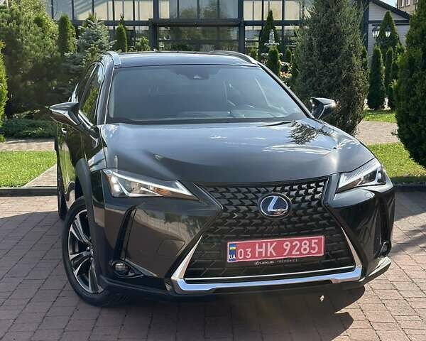 Чорний Лексус UX, об'ємом двигуна 0 л та пробігом 25 тис. км за 35850 $, фото 9 на Automoto.ua