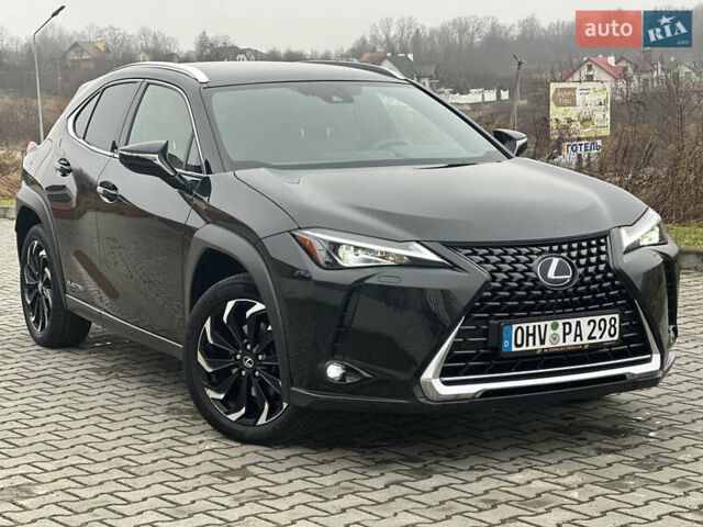Черный Лексус UX, объемом двигателя 0 л и пробегом 109 тыс. км за 22750 $, фото 53 на Automoto.ua