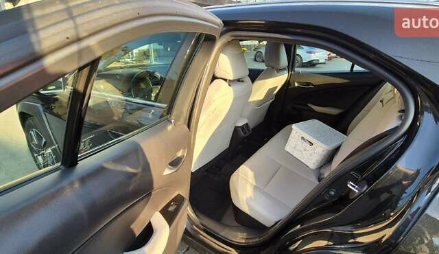 Черный Лексус UX, объемом двигателя 1.99 л и пробегом 62 тыс. км за 29500 $, фото 5 на Automoto.ua