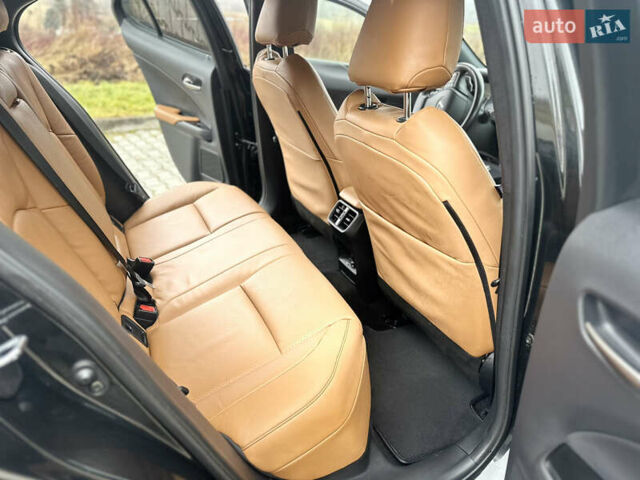 Черный Лексус UX, объемом двигателя 0 л и пробегом 109 тыс. км за 22750 $, фото 27 на Automoto.ua