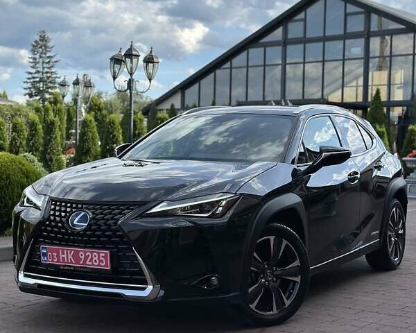 Чорний Лексус UX, об'ємом двигуна 0 л та пробігом 25 тис. км за 35850 $, фото 20 на Automoto.ua