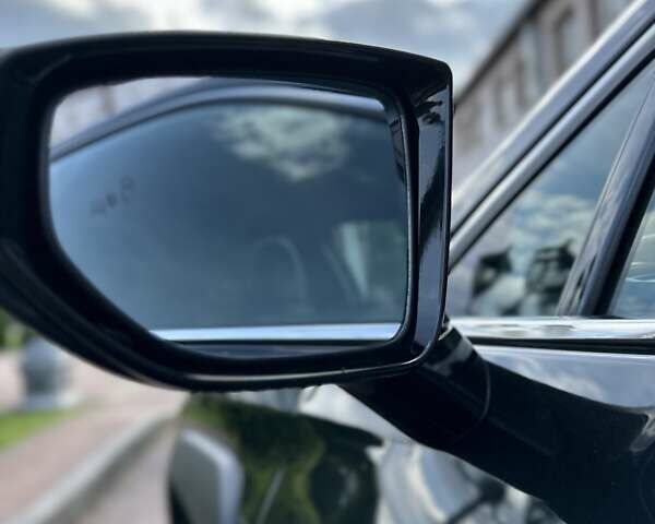 Чорний Лексус UX, об'ємом двигуна 0 л та пробігом 25 тис. км за 35850 $, фото 80 на Automoto.ua