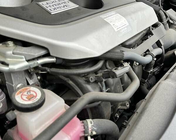 Черный Лексус UX, объемом двигателя 2 л и пробегом 25 тыс. км за 33750 $, фото 104 на Automoto.ua