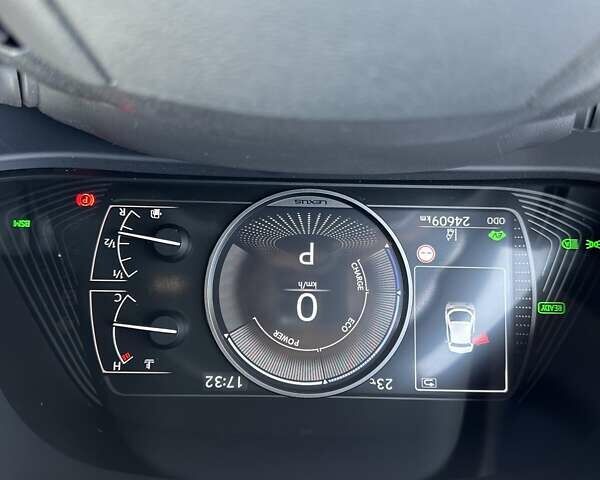 Чорний Лексус UX, об'ємом двигуна 0 л та пробігом 25 тис. км за 35850 $, фото 118 на Automoto.ua