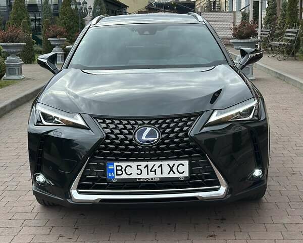 Черный Лексус UX, объемом двигателя 2 л и пробегом 25 тыс. км за 33750 $, фото 29 на Automoto.ua