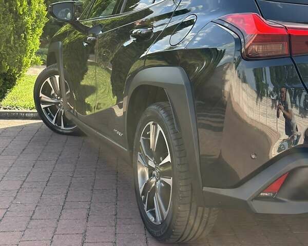 Чорний Лексус UX, об'ємом двигуна 0 л та пробігом 25 тис. км за 35850 $, фото 56 на Automoto.ua