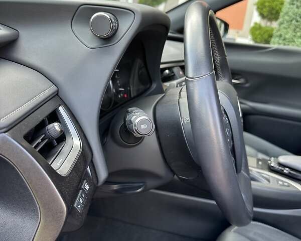 Чорний Лексус UX, об'ємом двигуна 0 л та пробігом 25 тис. км за 35850 $, фото 141 на Automoto.ua