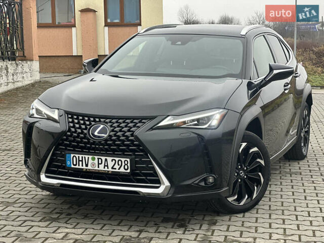 Черный Лексус UX, объемом двигателя 0 л и пробегом 109 тыс. км за 22750 $, фото 7 на Automoto.ua