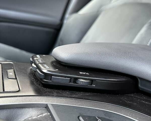 Чорний Лексус UX, об'ємом двигуна 0 л та пробігом 25 тис. км за 35750 $, фото 104 на Automoto.ua