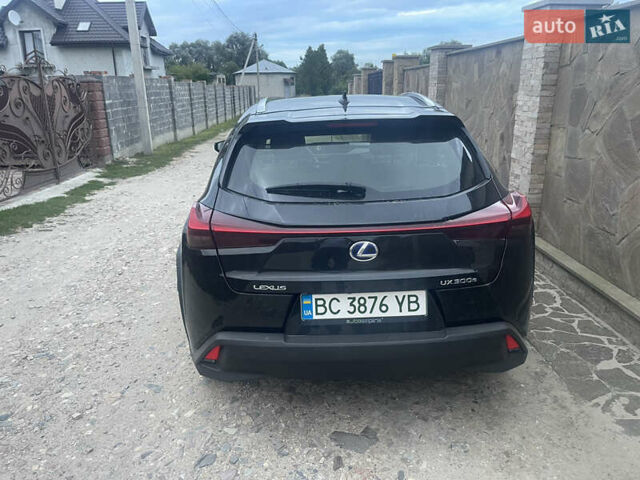 Чорний Лексус UX, об'ємом двигуна 0 л та пробігом 62 тис. км за 23000 $, фото 3 на Automoto.ua