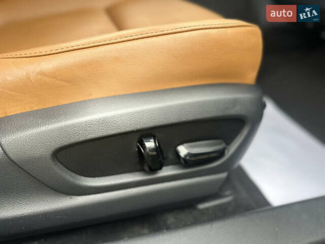 Черный Лексус UX, объемом двигателя 0 л и пробегом 109 тыс. км за 22750 $, фото 35 на Automoto.ua