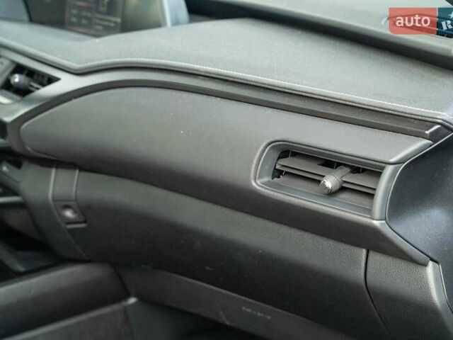 Чорний Лексус UX, об'ємом двигуна 2 л та пробігом 64 тис. км за 29900 $, фото 31 на Automoto.ua