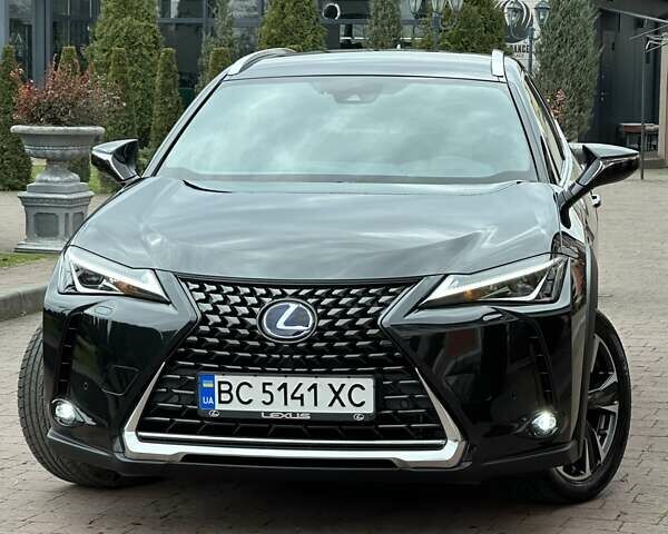 Черный Лексус UX, объемом двигателя 2 л и пробегом 25 тыс. км за 33750 $, фото 6 на Automoto.ua