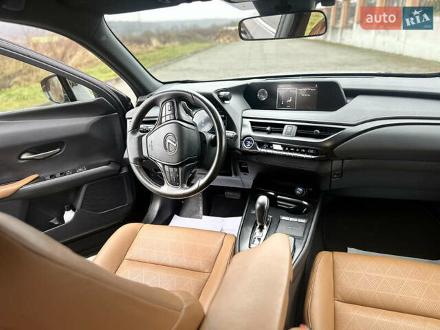 Черный Лексус UX, объемом двигателя 0 л и пробегом 109 тыс. км за 22750 $, фото 28 на Automoto.ua