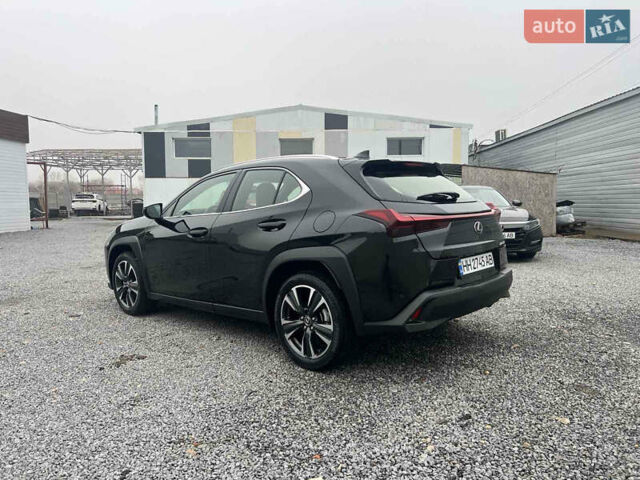 Чорний Лексус UX, об'ємом двигуна 2 л та пробігом 5 тис. км за 38000 $, фото 6 на Automoto.ua